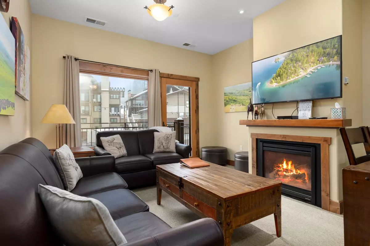 Whitefish, MT 59937,3820 Tamarack AVE #320