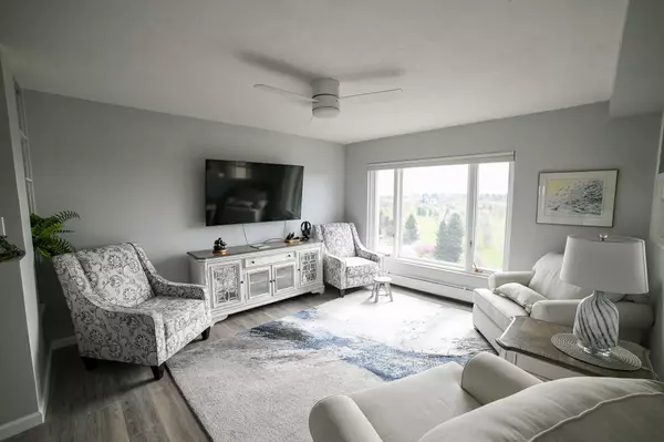 1536 Meadowlark DR #10B, Great Falls, MT 59404