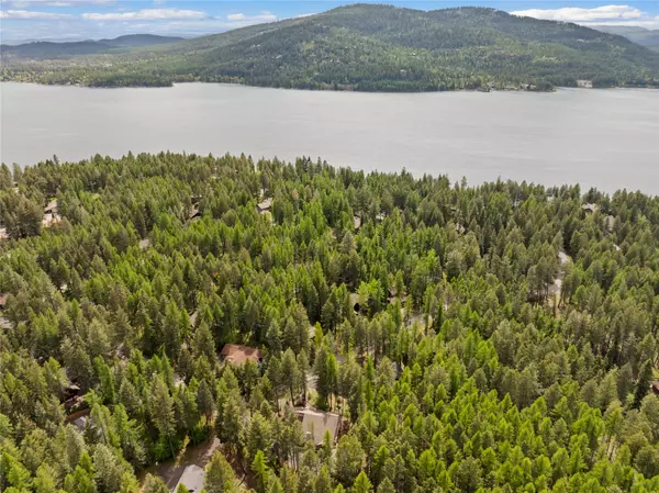 Whitefish, MT 59937,2316 Houston Point DR