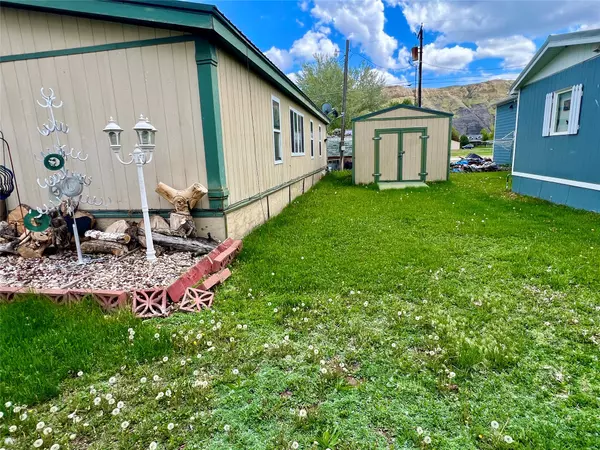 Fort Benton, MT 59442,507 Main ST