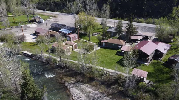 Monarch, MT 59463,4848 Us Highway 89