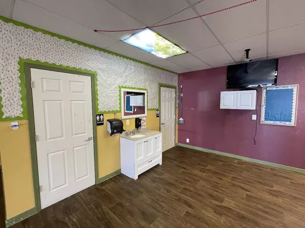 Helena, MT 59601,1051 Enterprise DR