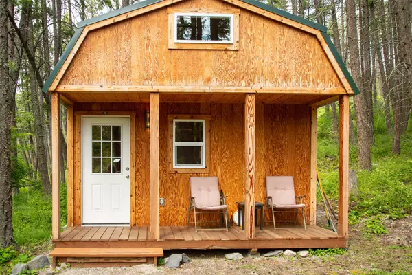 Bigfork, MT 59911,9234 Mt Highway 35