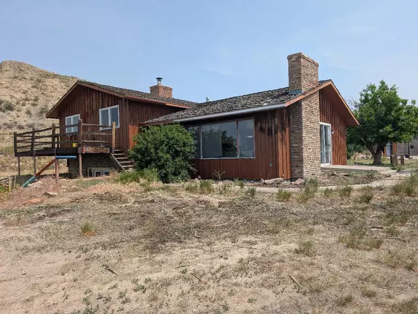 11 City Shop RD, Shelby, MT 59474
