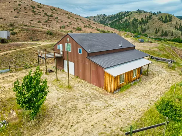 4310 Dugout Gulch RD, Darby, MT 59829