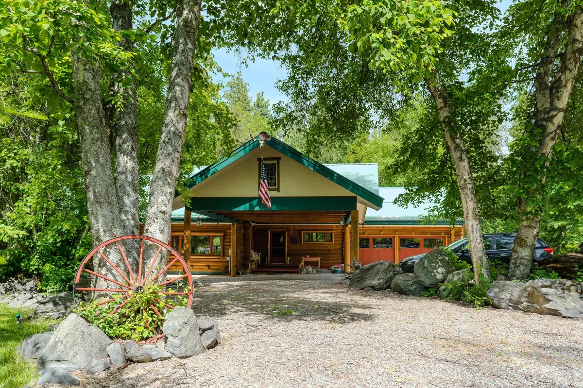 Bigfork, MT 59911,677 Latigo LN