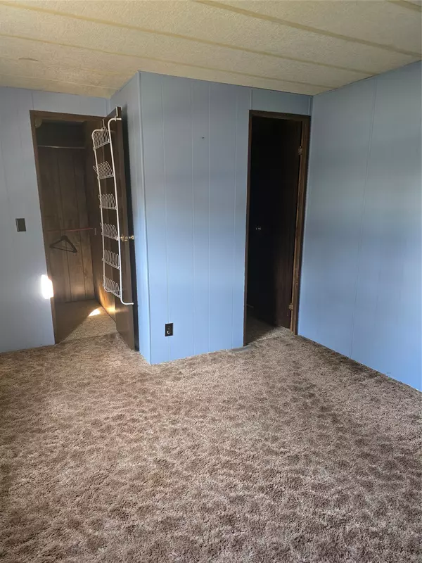 Fort Benton, MT 59442,511 Main ST