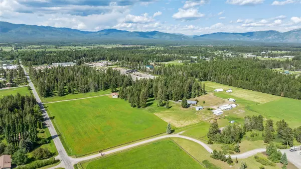 1995 Conn RD, Columbia Falls, MT 59912