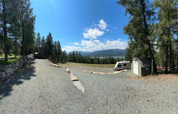 428 Ridge Loop RD, Rexford, MT 59930