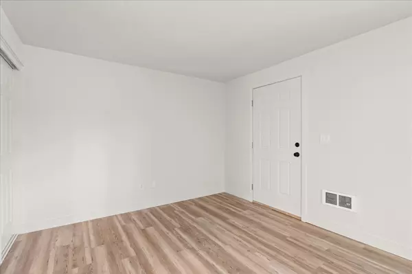 Polson, MT 59860,908 2nd ST W #5
