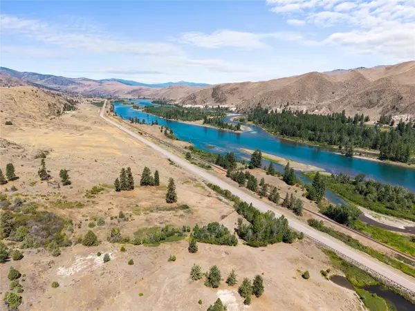 Dixon, MT 59831,NHN HWY 200