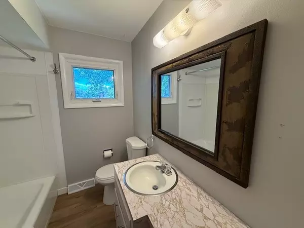 Great Falls, MT 59405,3308 17th AVE S