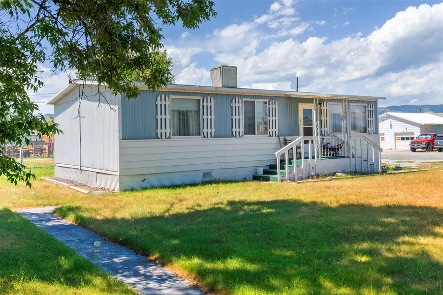 515 N Cedar ST, Townsend, MT 59644