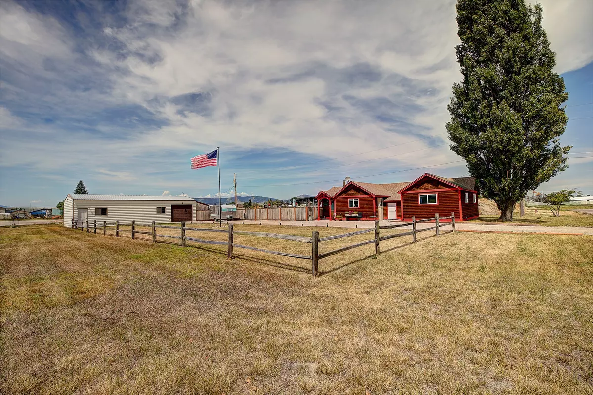 Polson, MT 59860,904 4th ST E