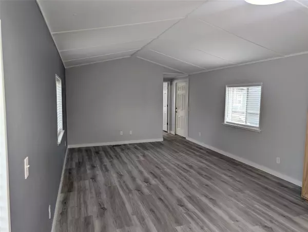 Bozeman, MT 59715,163 Wagon Train TRL