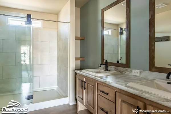 Eureka, MT 59917,17 Starling DR