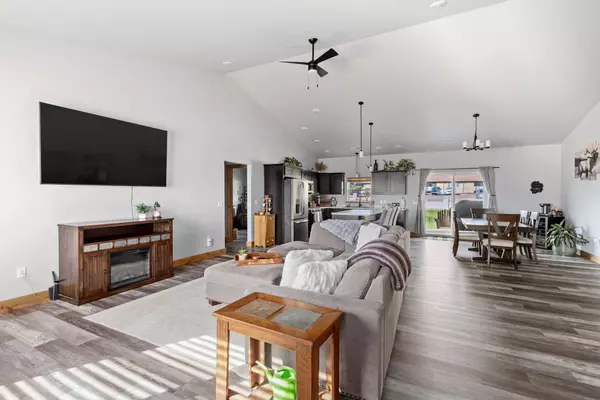 Cascade, MT 59421,405 Sheffield CT