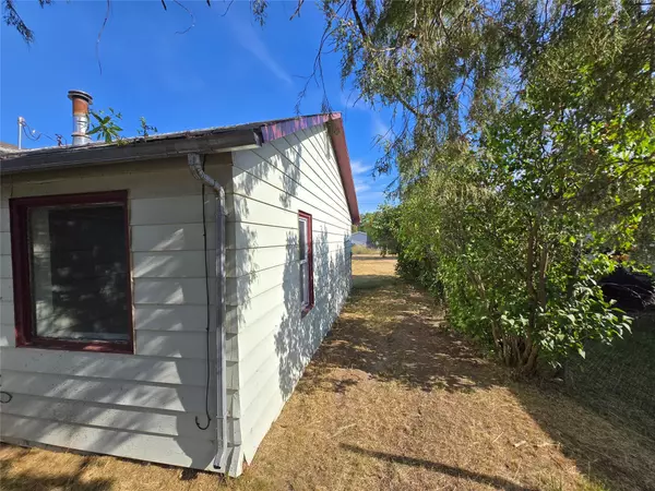 Polson, MT 59860,304 10th AVE W