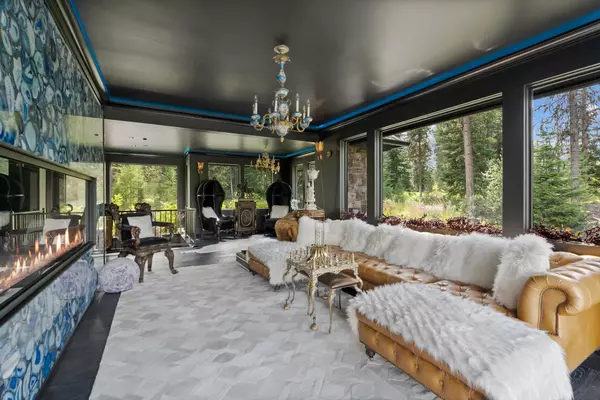 Whitefish, MT 59937,100 Whitefish Hills DR