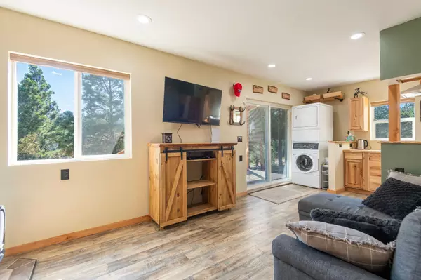 Helena, MT 59602,7221 Raven RD