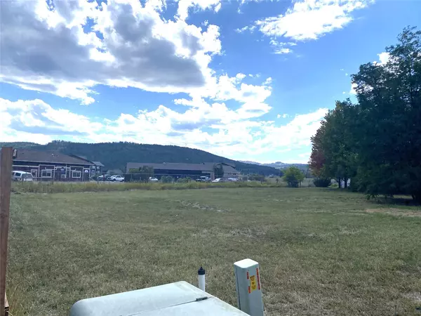 Kalispell, MT 59901,15 & 17 Appleway DR