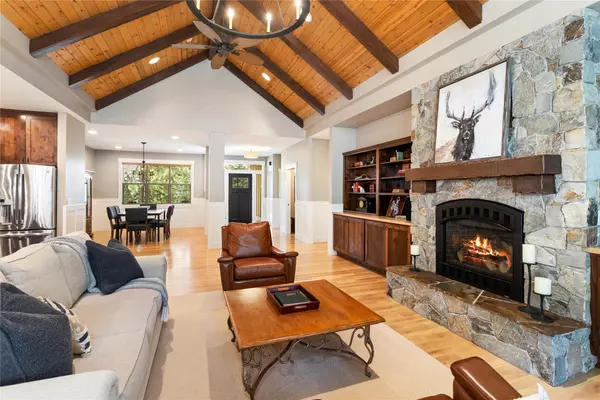 Bigfork, MT 59911,1067 Boat Club DR