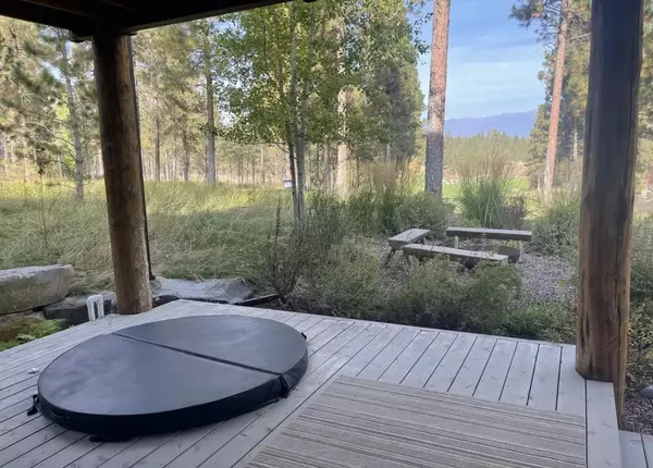 Eureka, MT 59917,1404 Wilderness Club DR