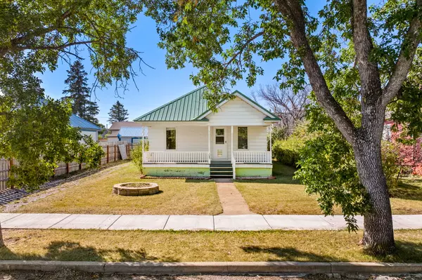 108 2nd AVE S, Stanford, MT 59479