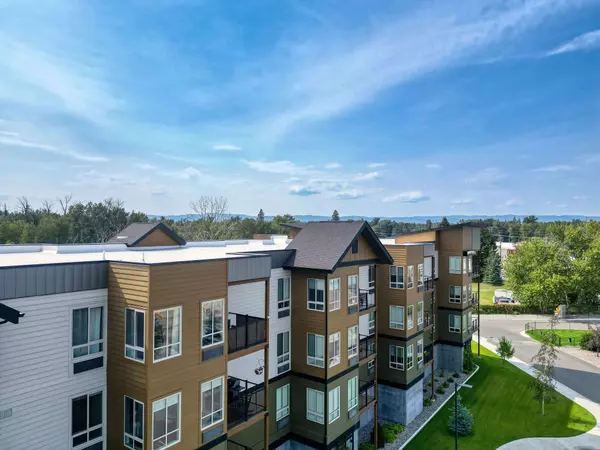 Kalispell, MT 59901,100 Woodlands WAY #S405