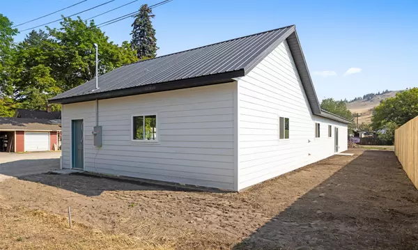 Plains, MT 59859,301 S Boyer ST