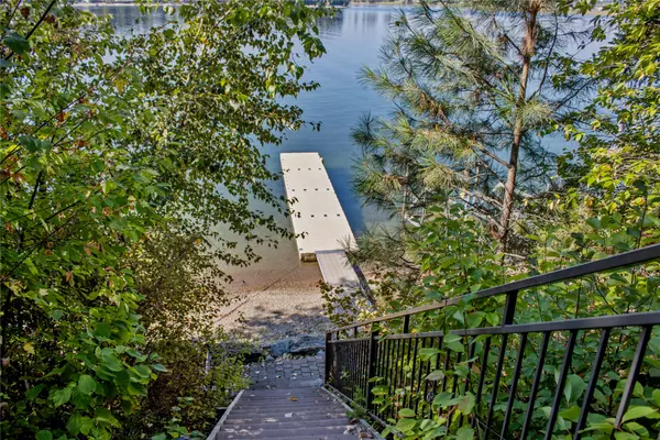 938 Yeoman Hall RD, Kalispell, MT 59901