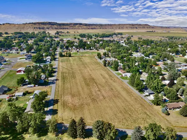 522 3rd ST SW, Park City, MT 59063