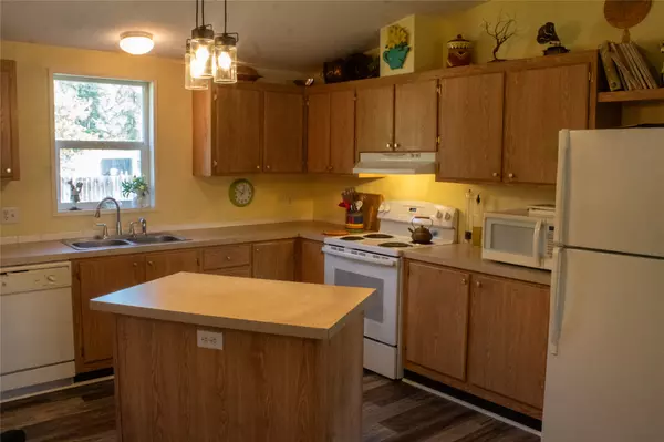 St Regis, MT 59866,38 Western Juniper LN