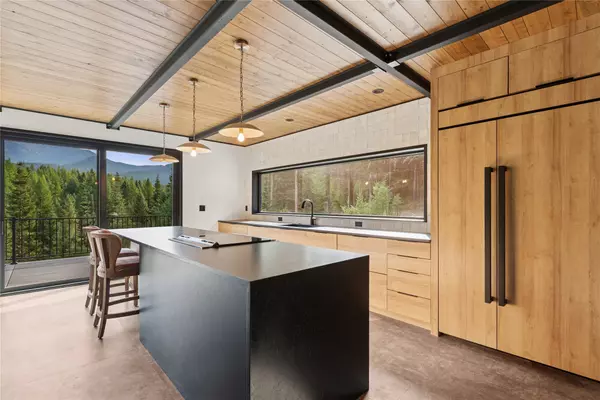 Kalispell, MT 59901,172 E Many Lakes DR
