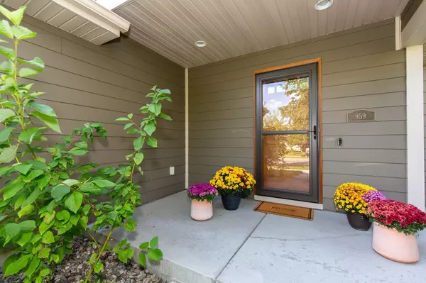 Bozeman, MT 59718,959 Flanders Creek AVE