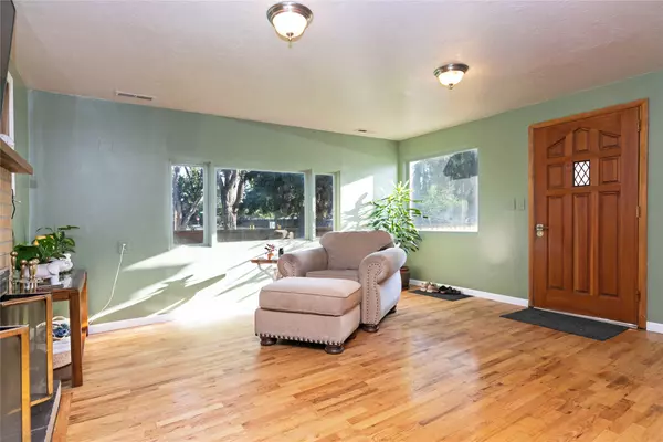 Missoula, MT 59801,301 Livingston AVE
