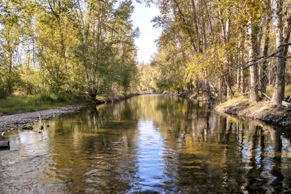 Lolo, MT 59847,12515 Us Highway 93 S
