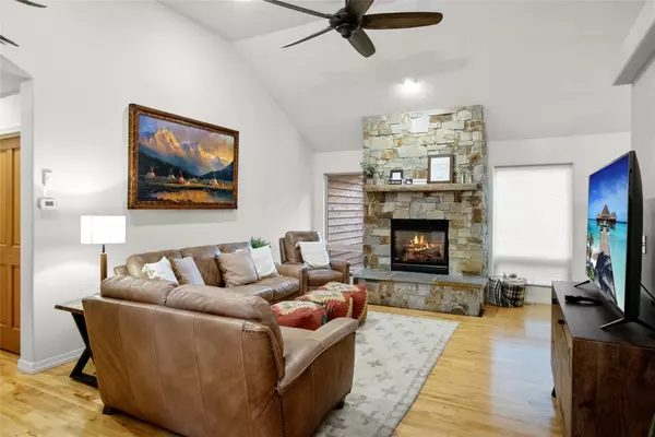 212 Pine Valley LOOP, Columbia Falls, MT 59912