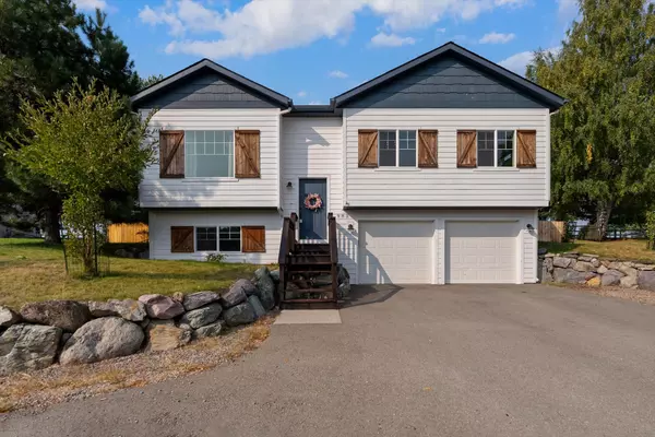 982 Electric AVE, Bigfork, MT 59911