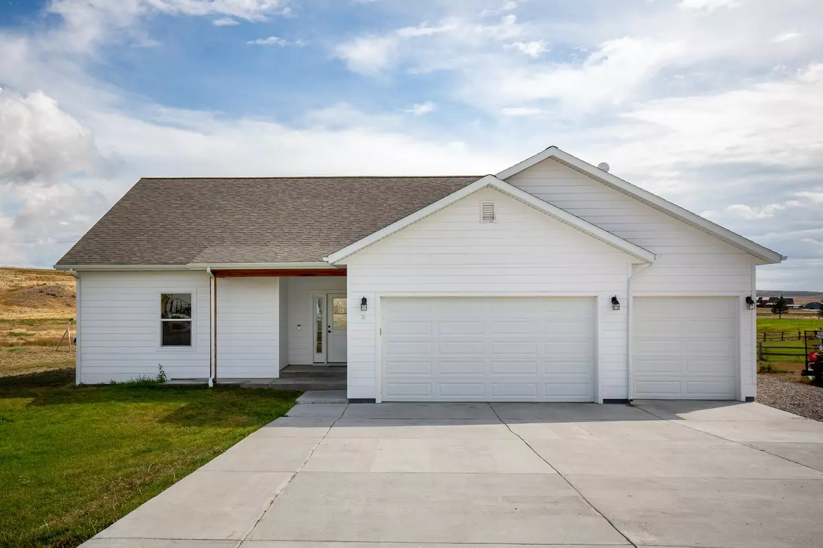 Three Forks, MT 59752,74 Blue Stem WAY
