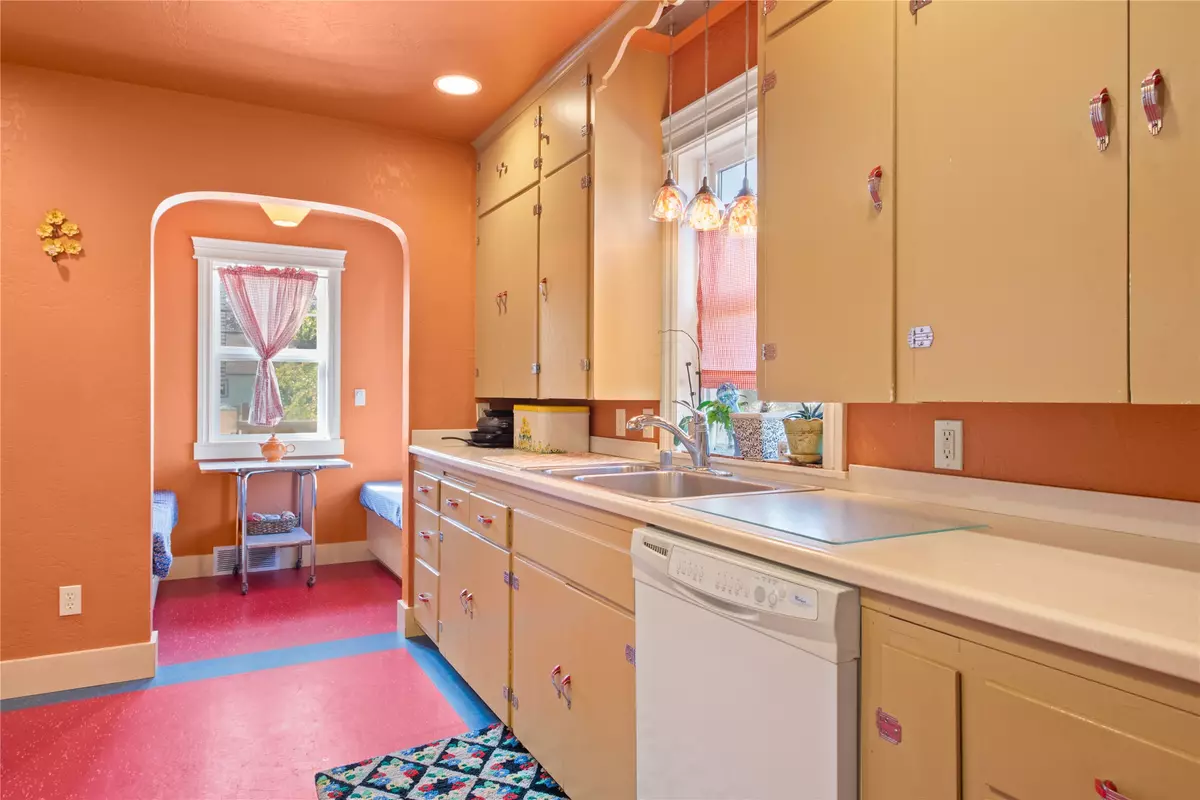 Missoula, MT 59801,101 E Central AVE