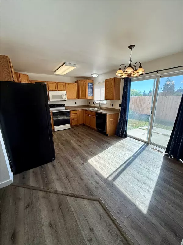 Victor, MT 59875,305 5th AVE