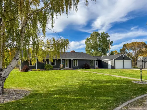 232 9th AVE SW, Choteau, MT 59422