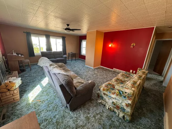 Cut Bank, MT 59427,237 5th AVE SE