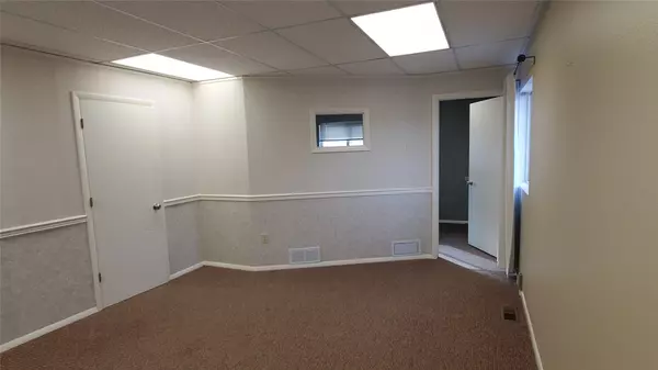 Missoula, MT 59801,1018 Burlington AVE #206