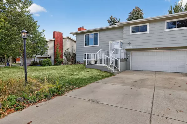 3001 Carmel DR, Great Falls, MT 59404