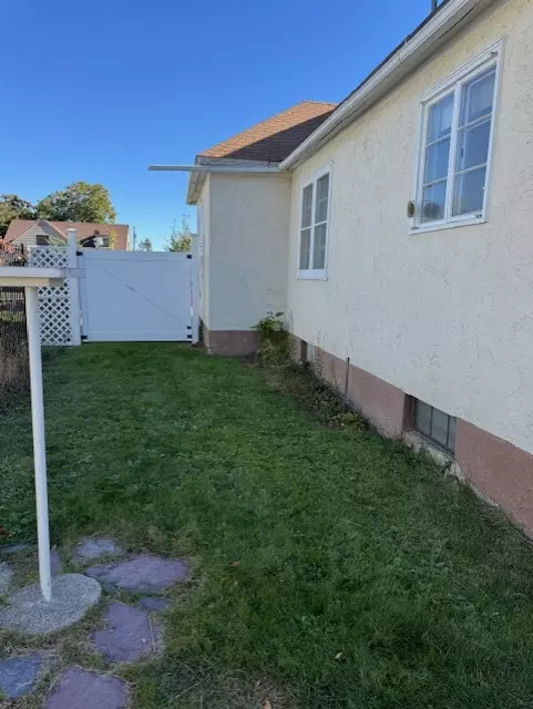 Helena, MT 59601,824 N Rodney ST