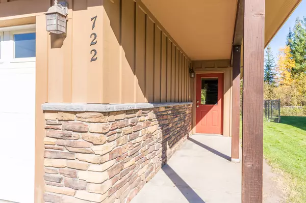 Whitefish, MT 59937,722 Spruce CT