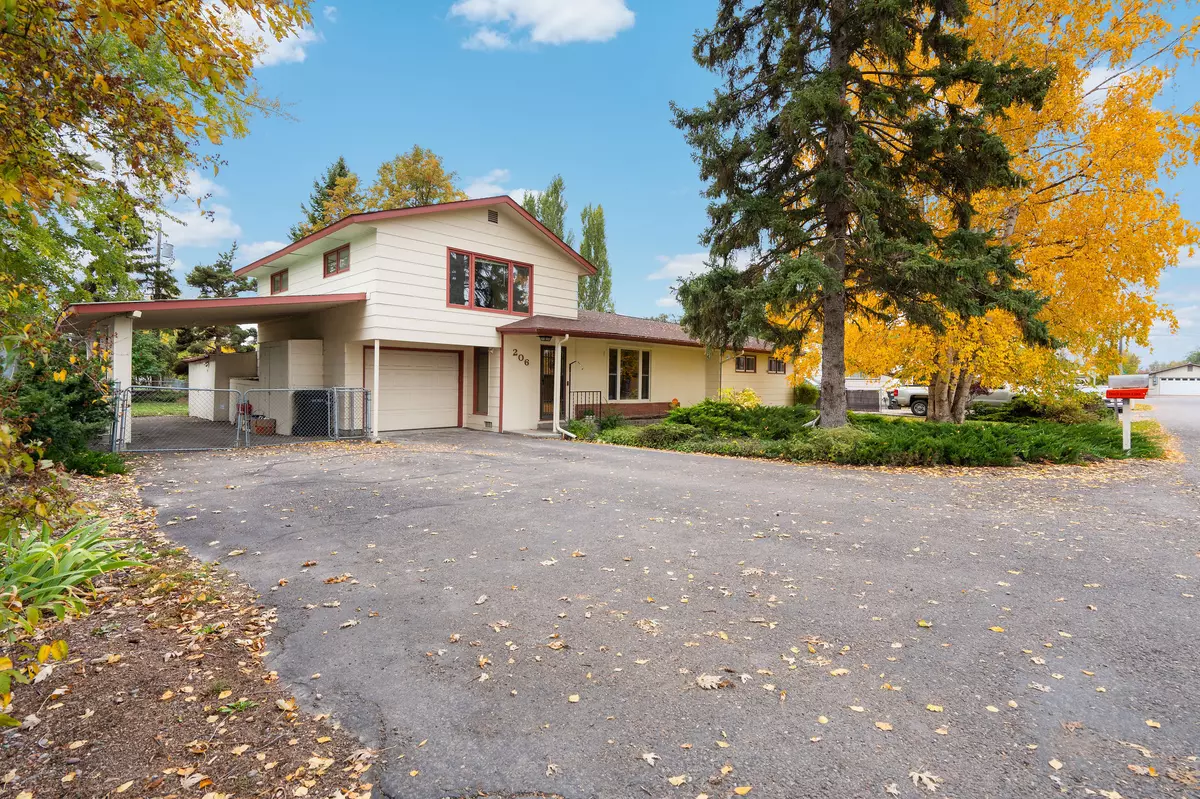 Kalispell, MT 59901,206 Forest DR