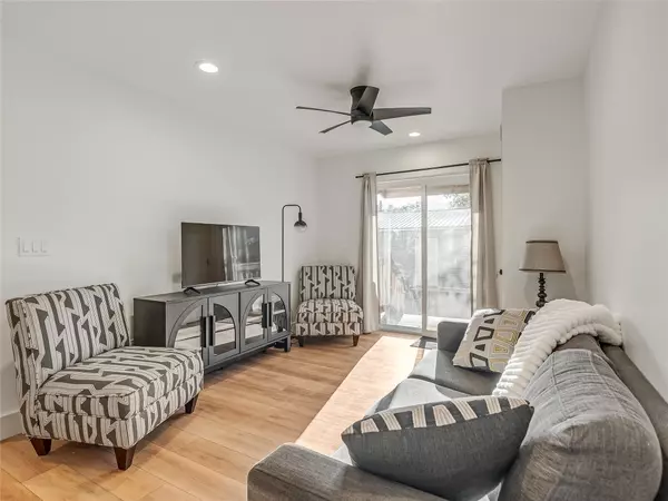 Kalispell, MT 59901,205/209 12th ST W